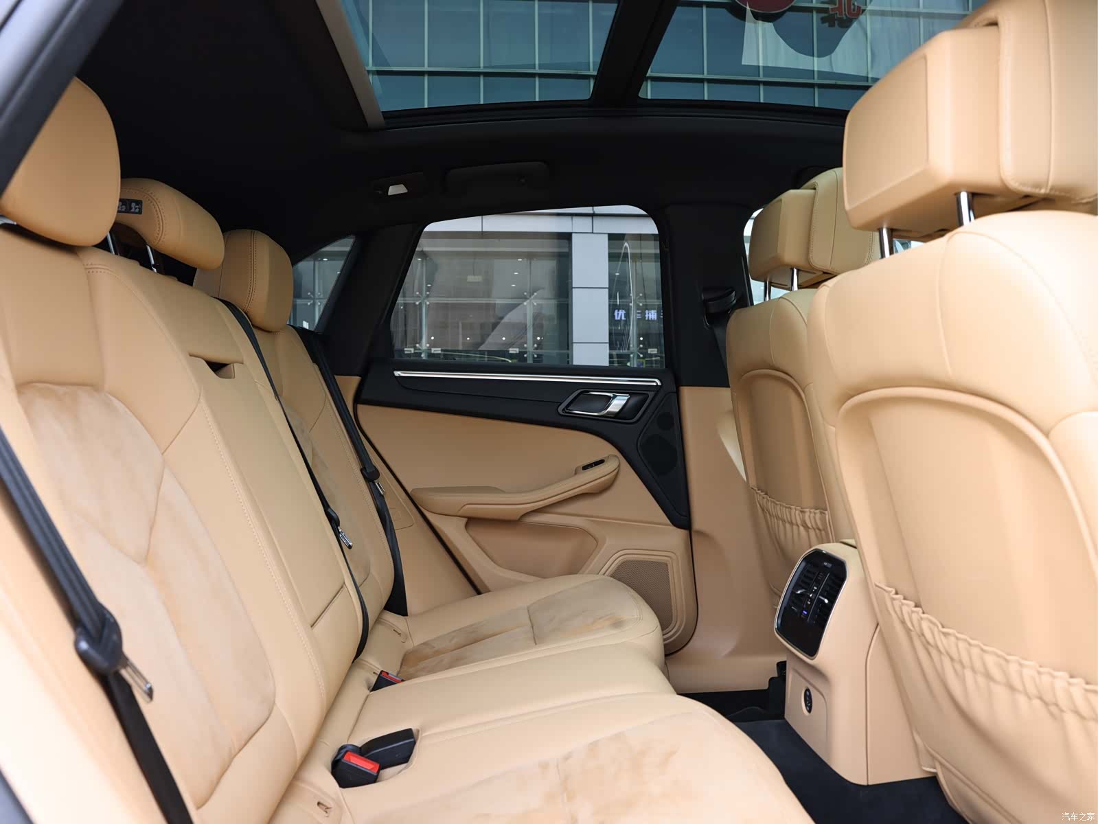 Porsche Macan, 2018 19