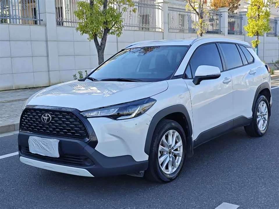 Toyota Corolla Sharp amplifier