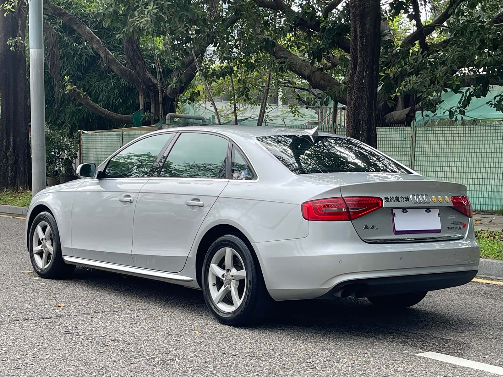 Audi A4L, 2012 11