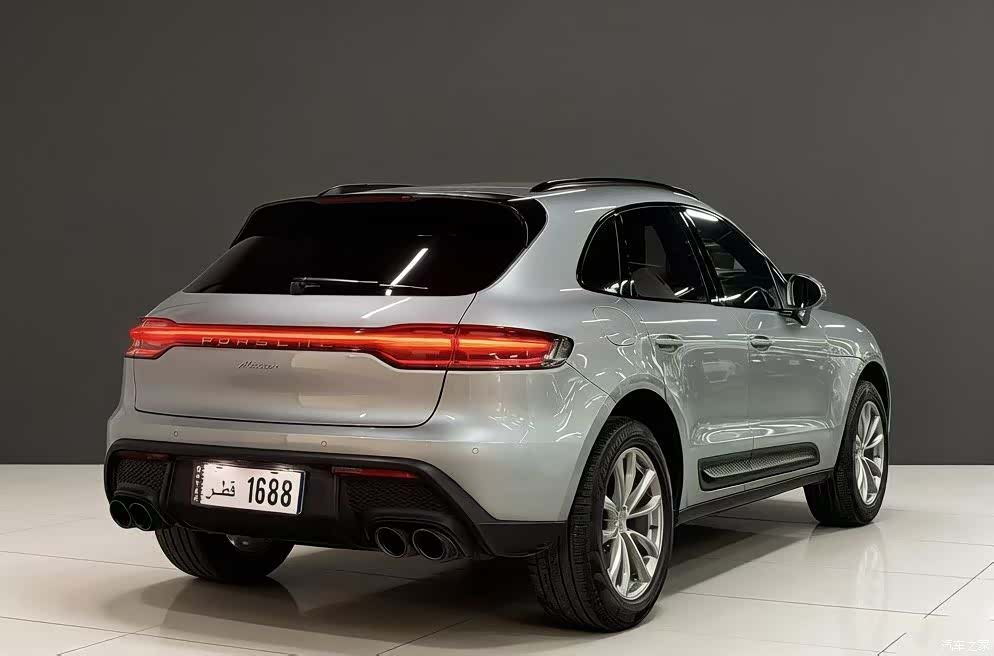 Porsche Macan, 2022 все фото