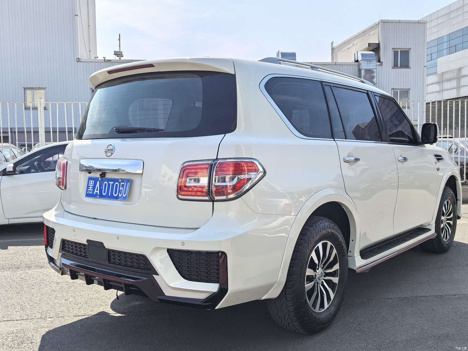 Nissan Patrol, 2018 все фото