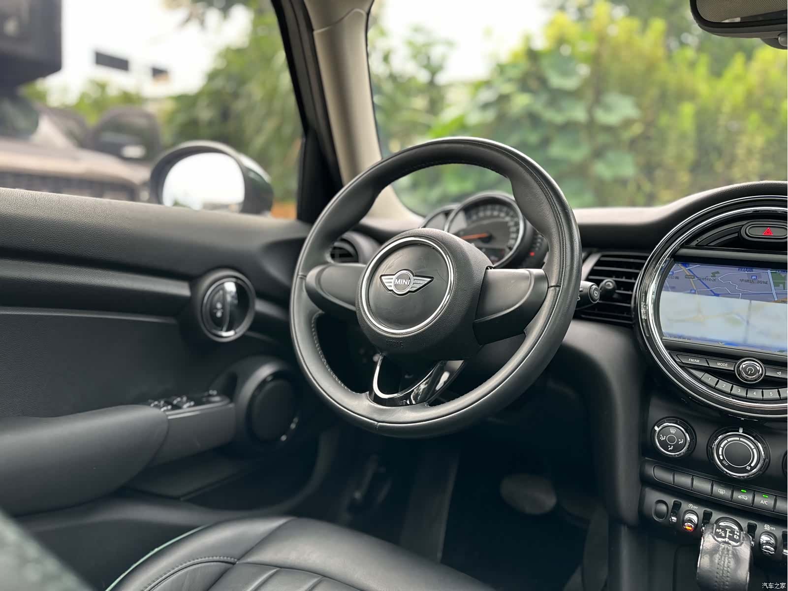 Mini ONE, 2016 19