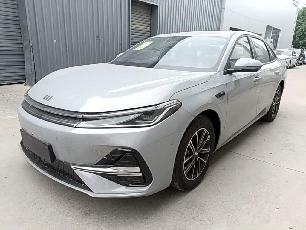 Geely Galaxy A7 EM