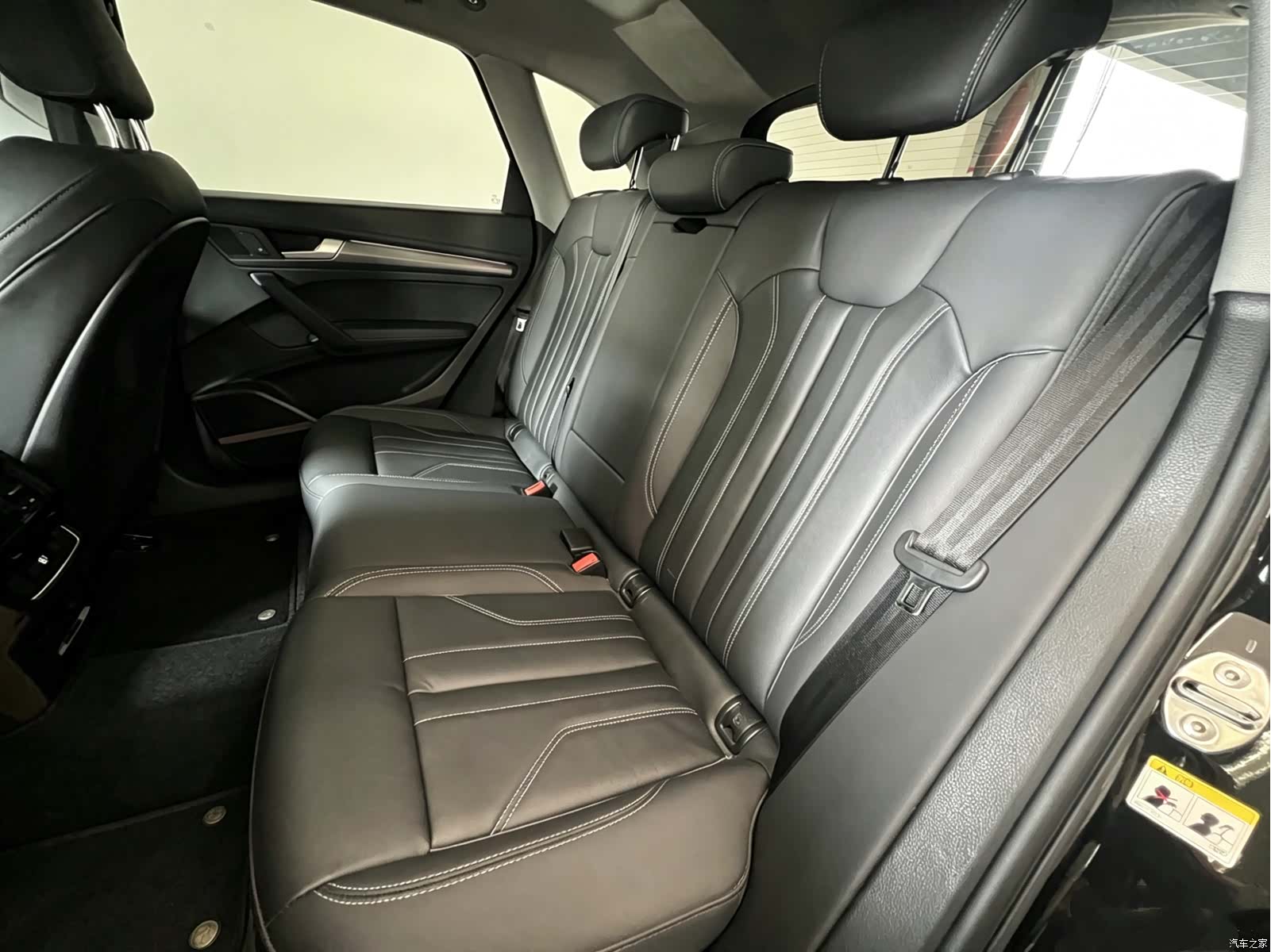 Audi Q5L, 2022 15