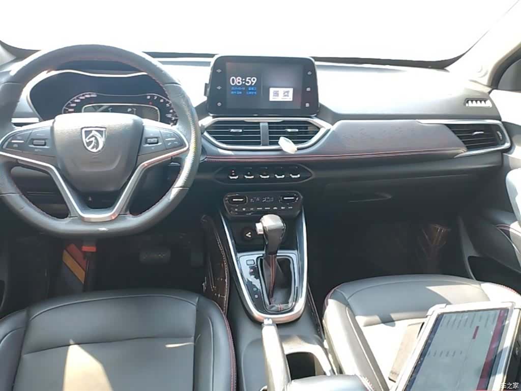 Wuling 510, 2020 10