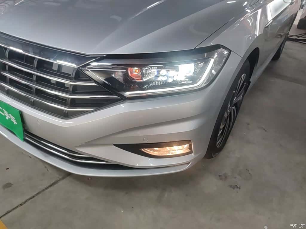 Volkswagen Sagitar, 2021 24