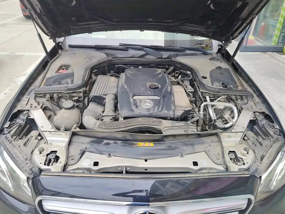 Mercedes-Benz E-class Mercedes-Benz E-class