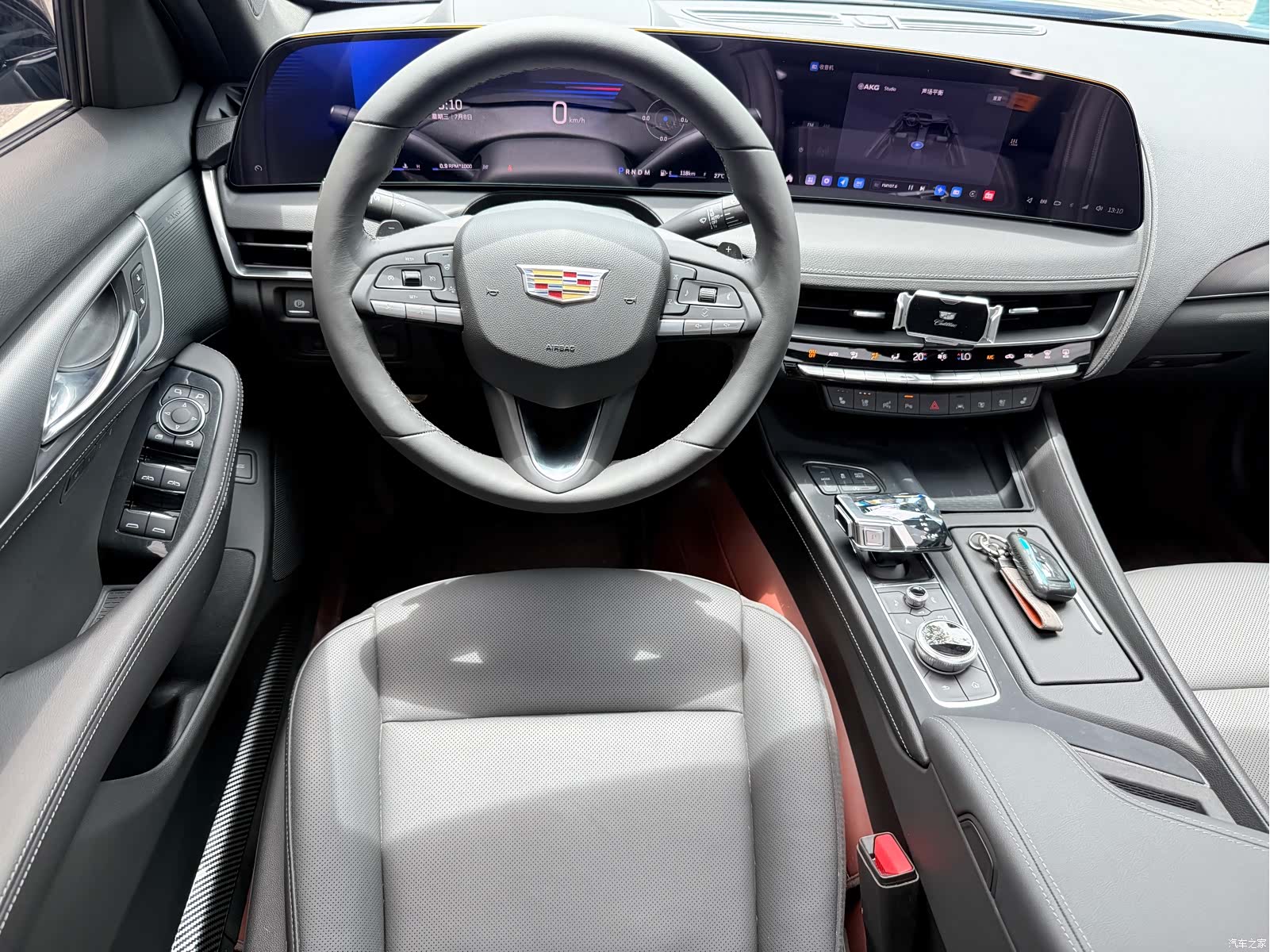 Cadillac CT5, 2026 11