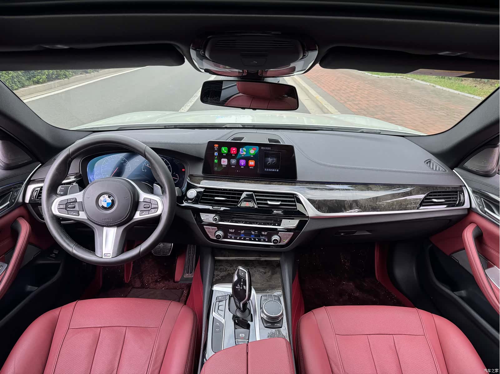 BMW 5 Series, 2019 8