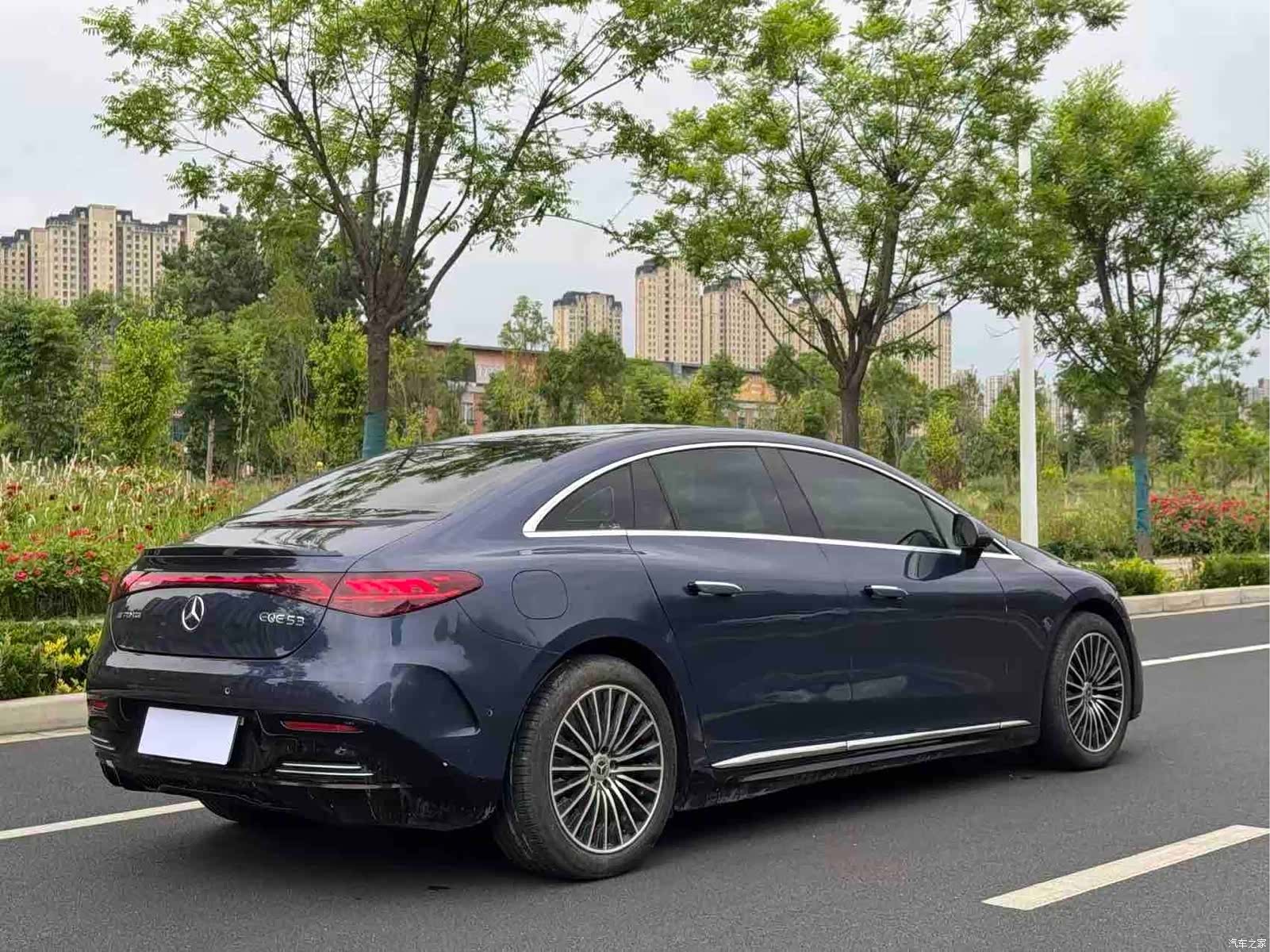 Mercedes-Benz EQE, 2024 9