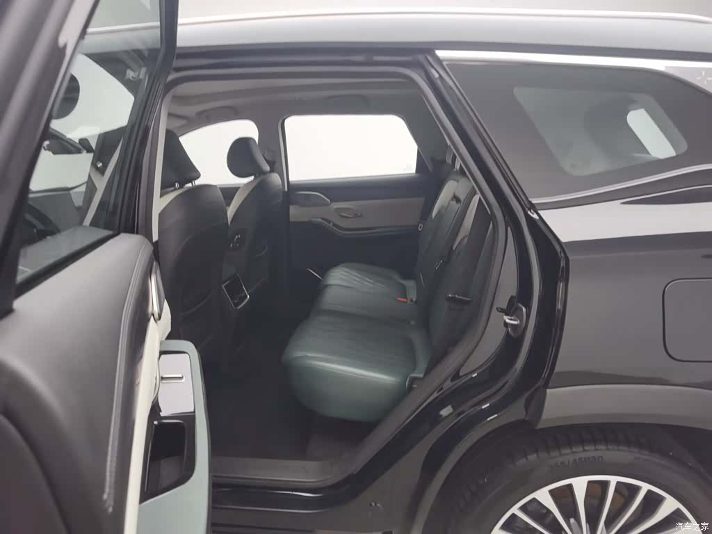 Jetour L9, 2024 15