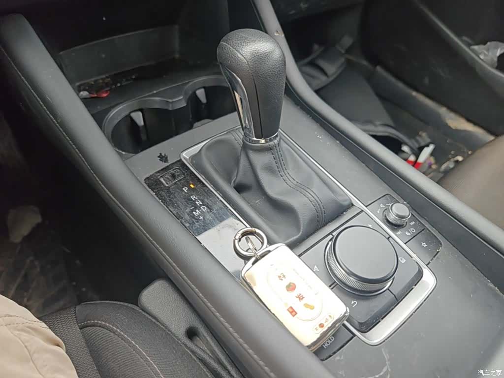 Mazda Mazda3, 2023 14