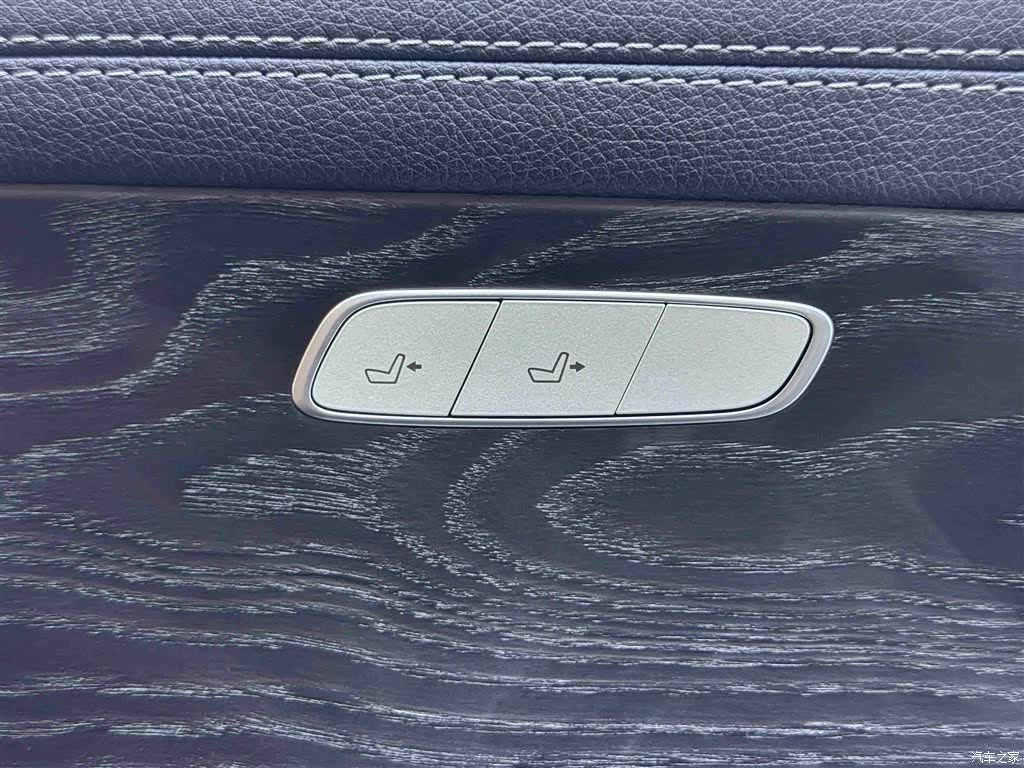 Mercedes-Benz E-Class, 2020 11