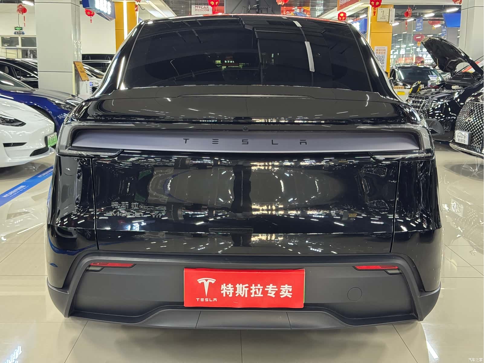 Tesla Model Y, 2025 8
