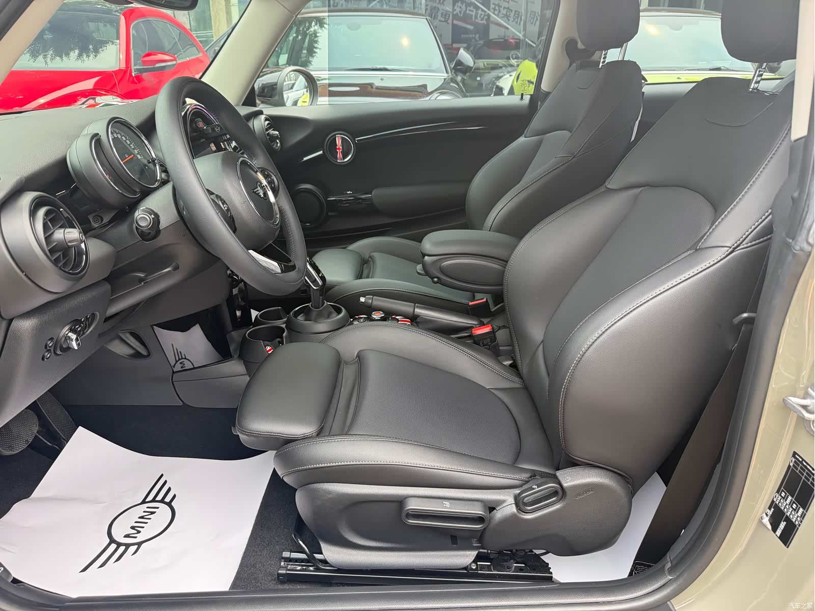 Mini Cooper, 2019 11