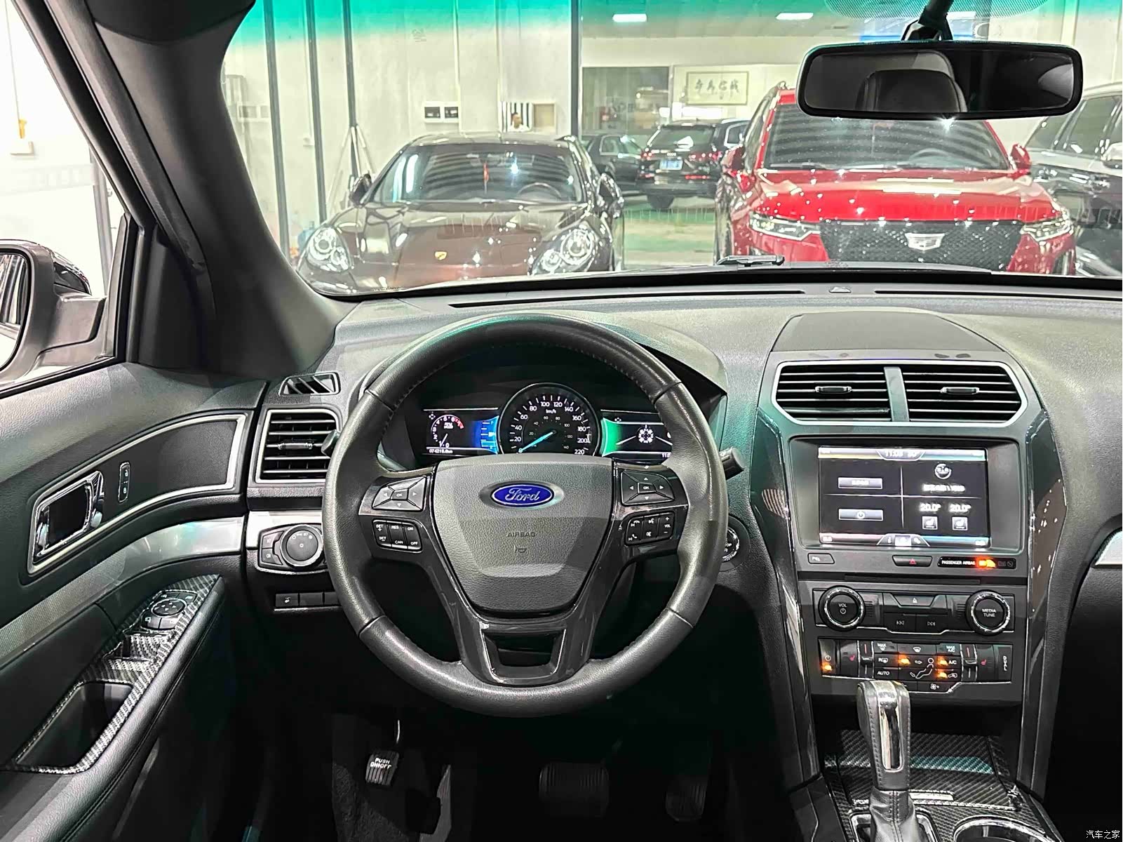 Ford Explorer, 2015 19