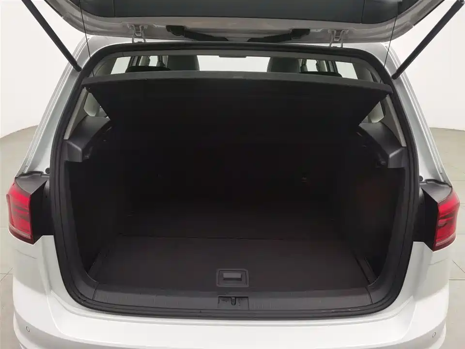 Volkswagen Golf*Jiayu