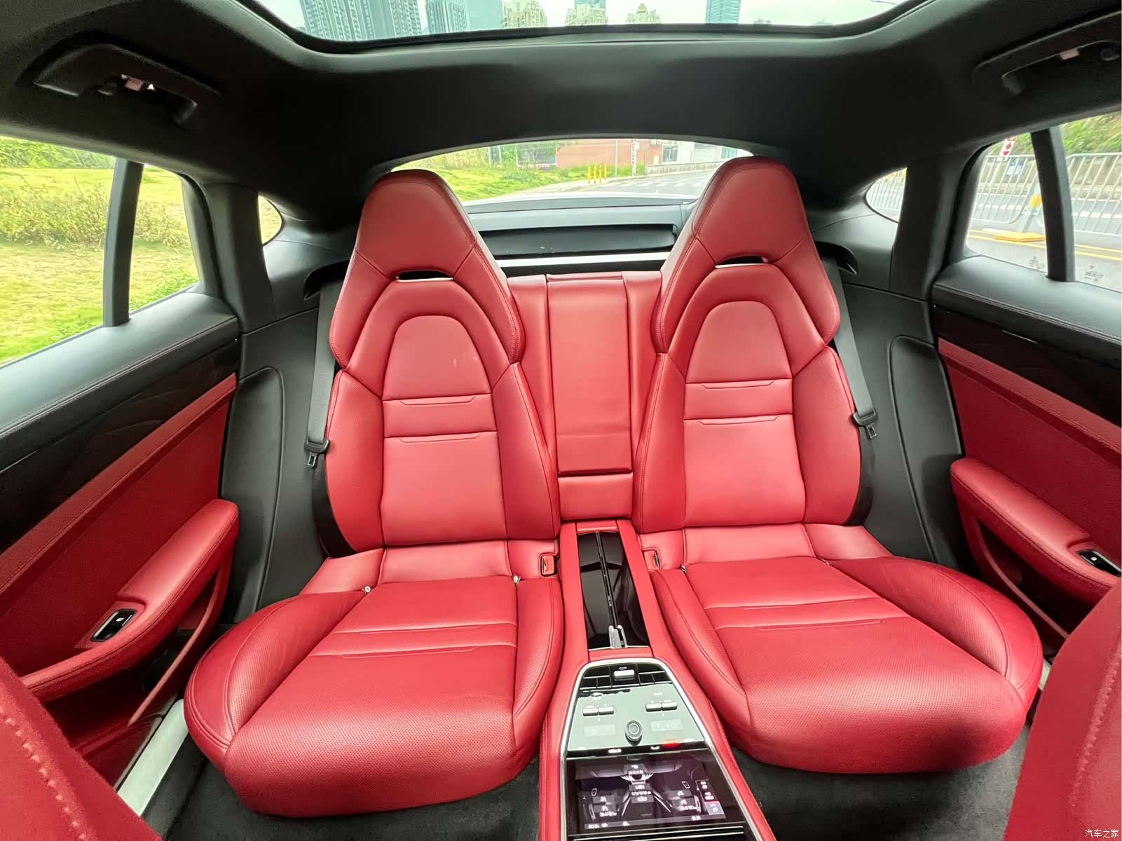 Porsche Panamera, 2018 7