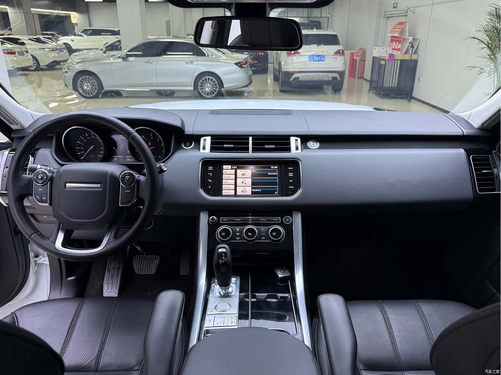 Land Rover Range Rover, 2014 8