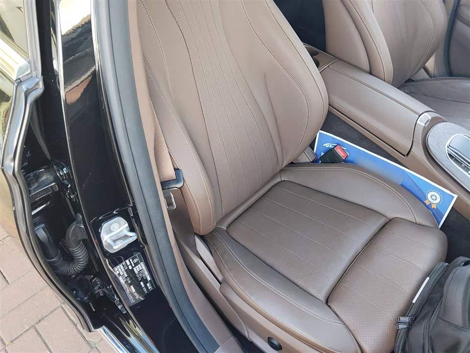 Mercedes-Benz E-class Mercedes-Benz E-class