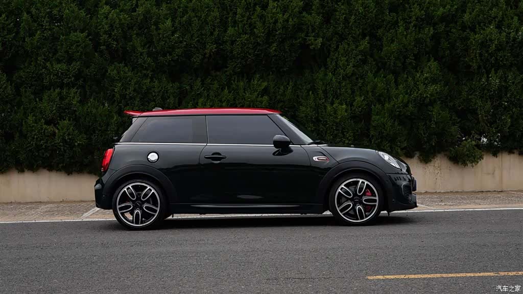 Mini Cooper, 2019 4