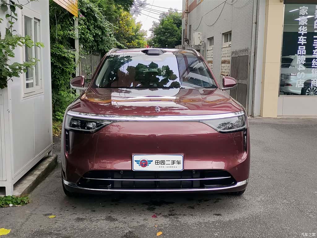 AITO M8, 2025 2