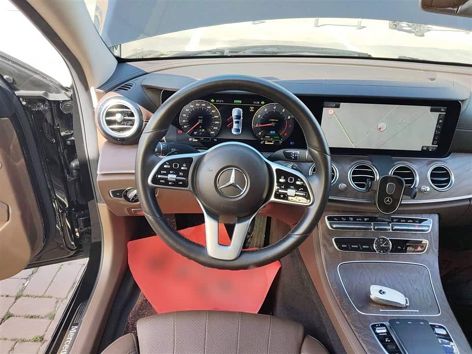 Mercedes-Benz E-class Mercedes-Benz E-class