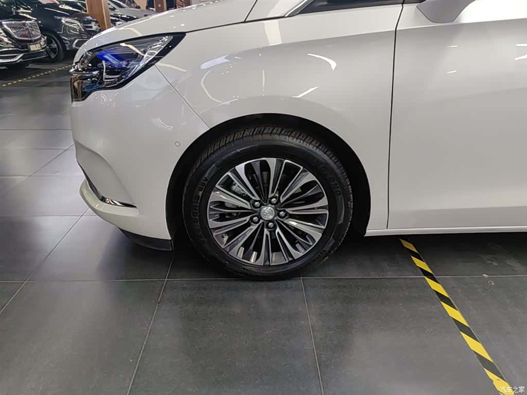 Buick GL8, 2021 23