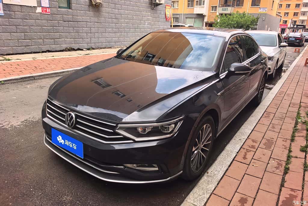 Volkswagen Magotan, 2021 1