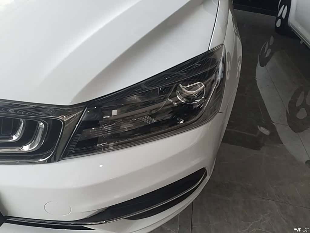 Geely Emgrand, 2020 24