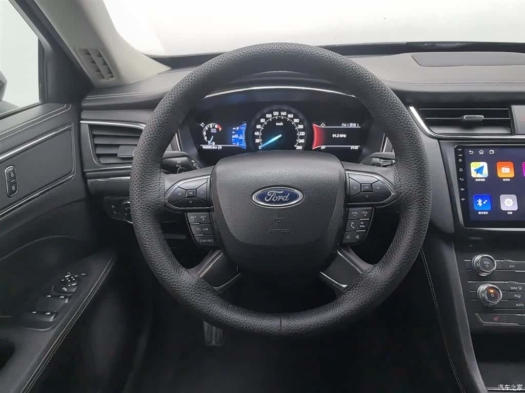 Ford Taurus, 2017 11