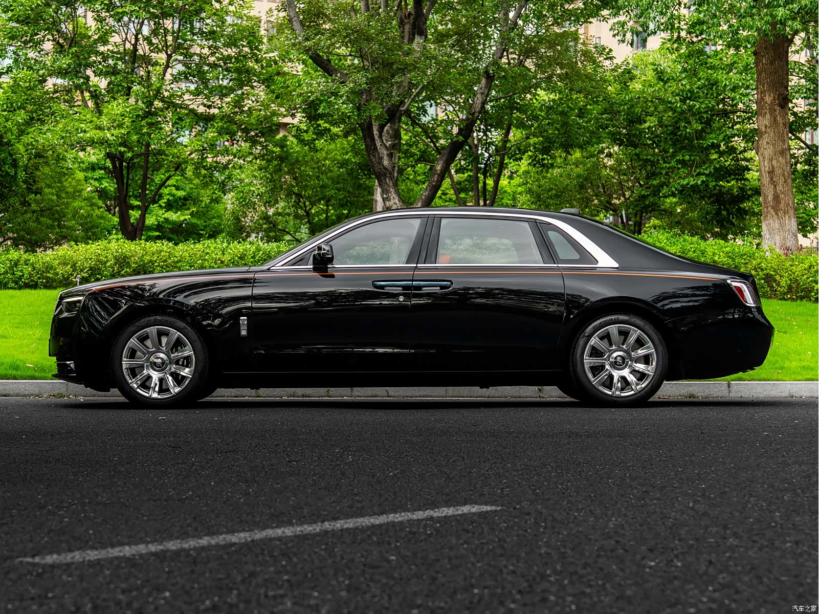 Rolls-Royce Ghost, 2026 24