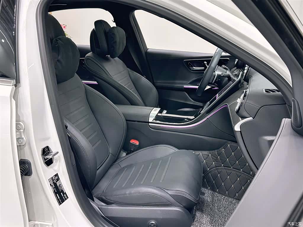 Mercedes-Benz C-Class, 2024 8