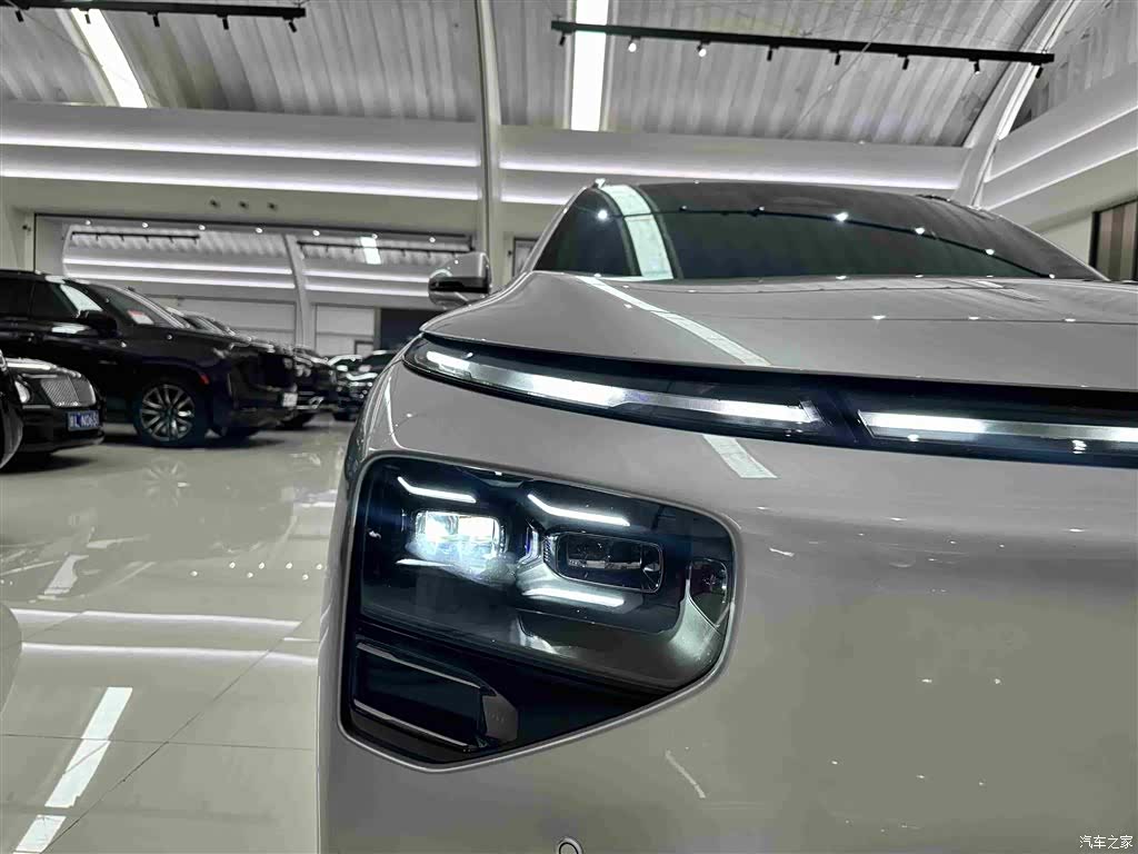 Xpeng G9, 2023 36