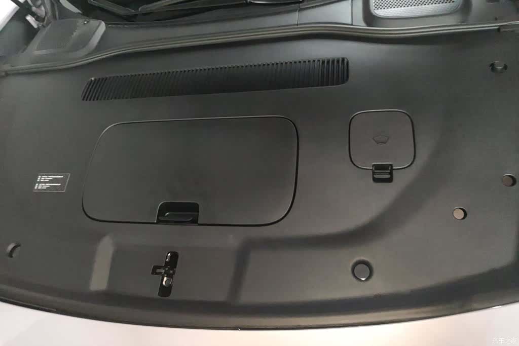 Audi TT, 2026 10