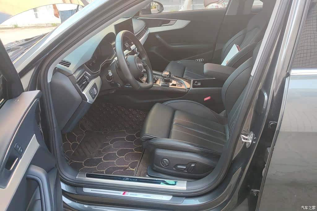 Audi A4L, 2021 9