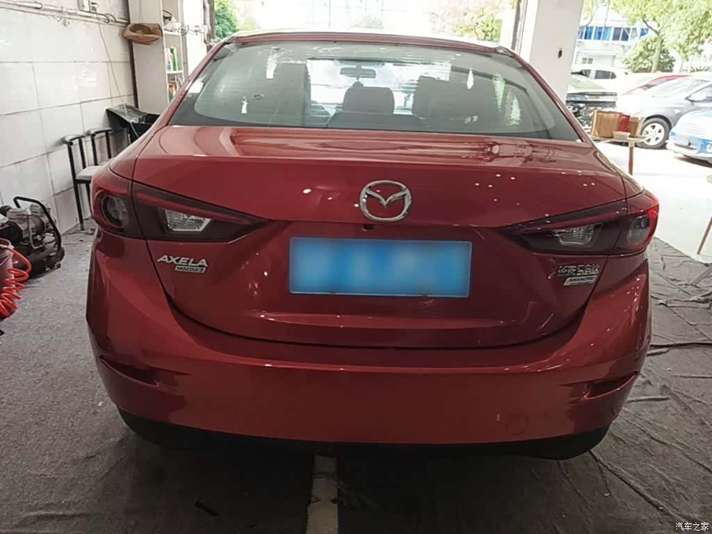 Mazda Mazda3, 2017 6