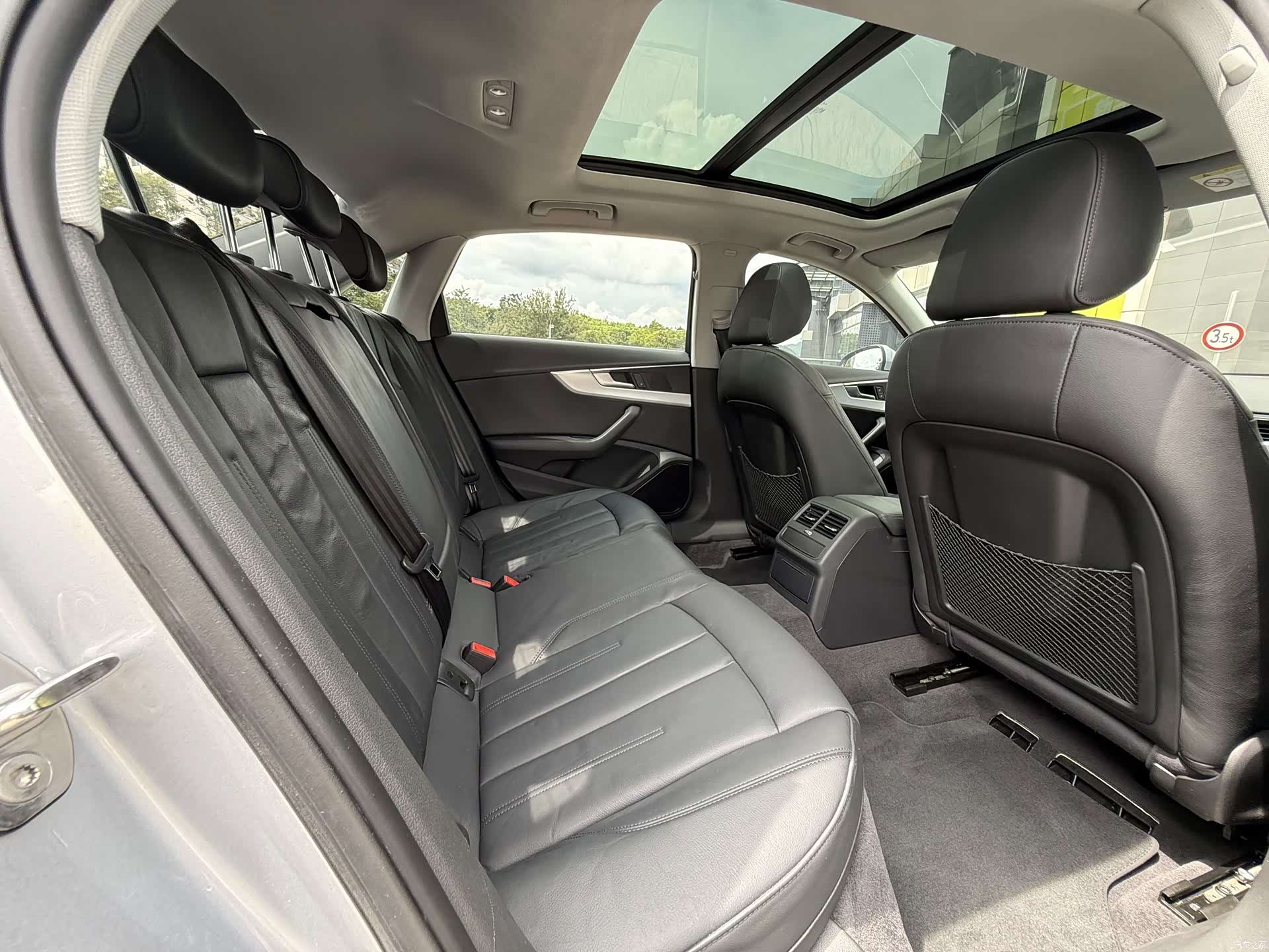 Audi A4L, 2017 15