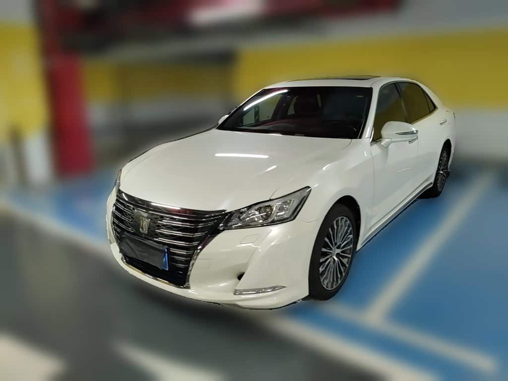 Toyota Crown 2018 2.0T Sport