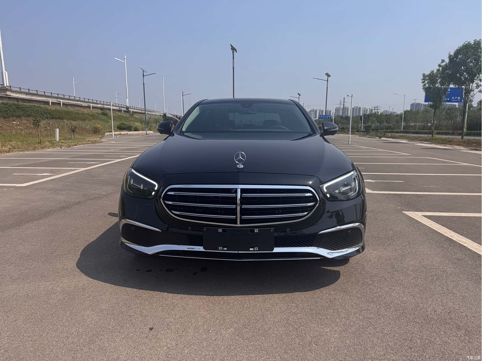 Mercedes-Benz E-Class, 2023 2