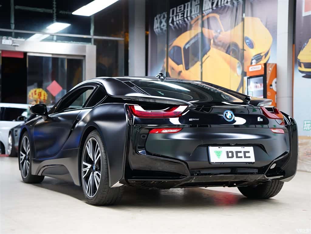 BMW i8, 2017 4