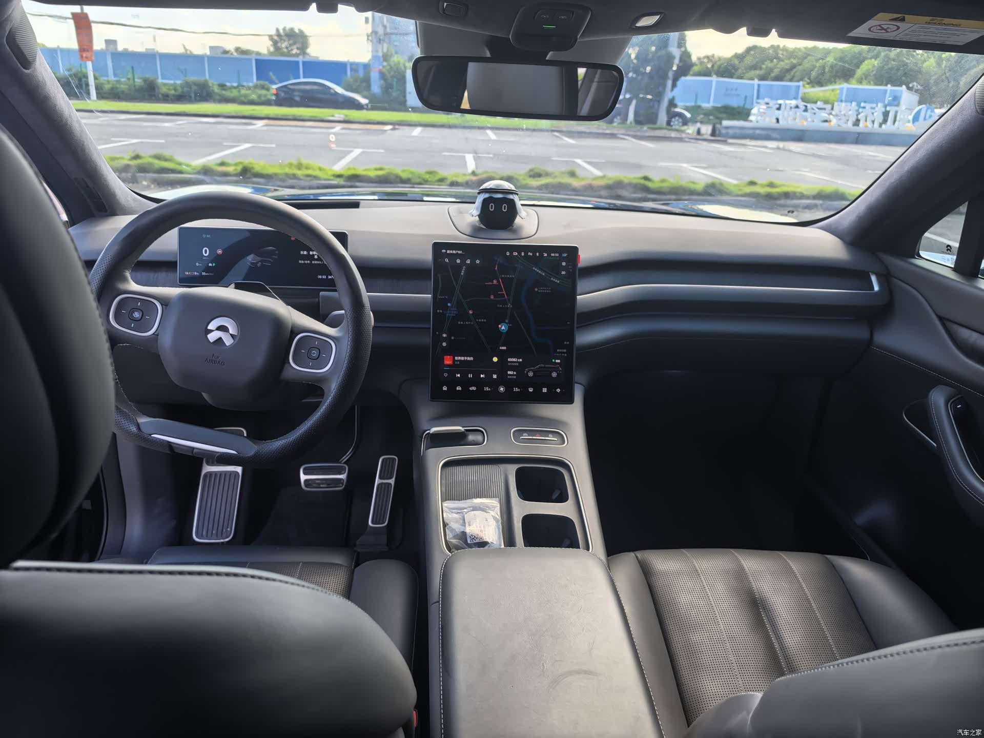 NIO ES8, 2023 12