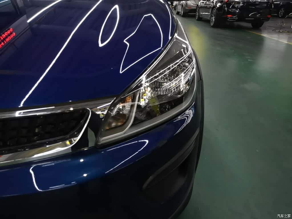 Kia KX, 2019 24