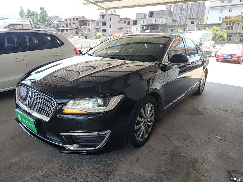 Lincoln MKZ, 2018 2