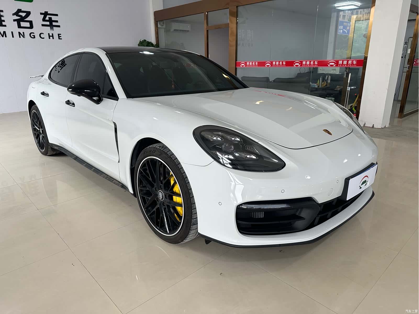 Porsche Panamera, 2021 2