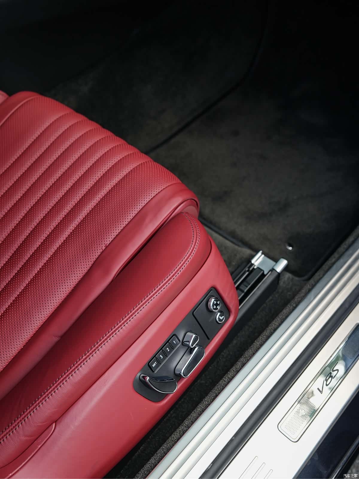 Bentley Continental GT, 2018 13