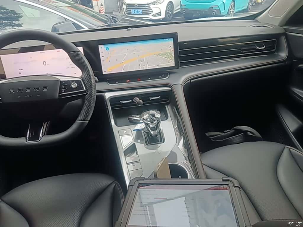 Roewe RX5, 2024 13