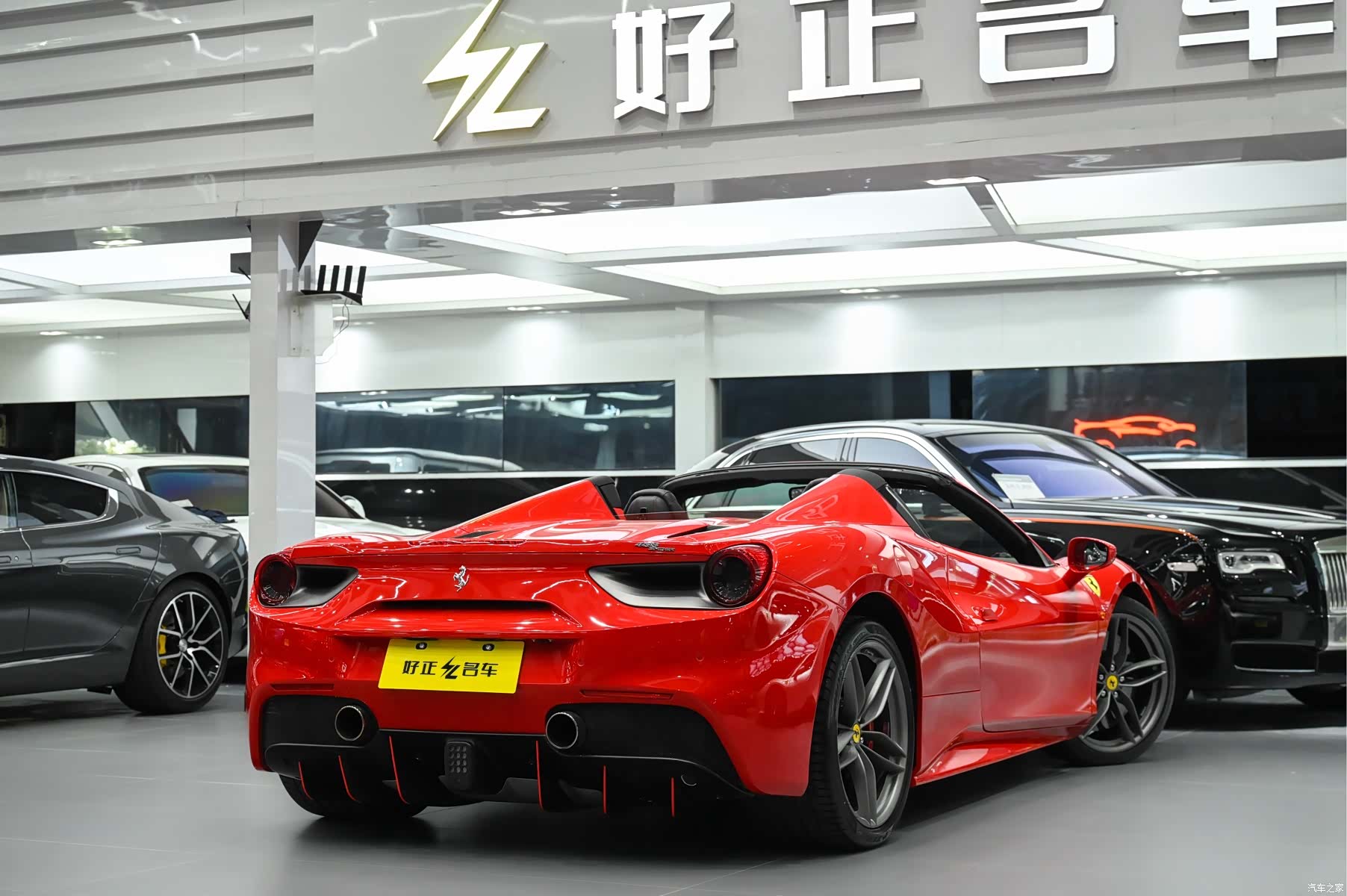 Ferrari 488, 2018 4