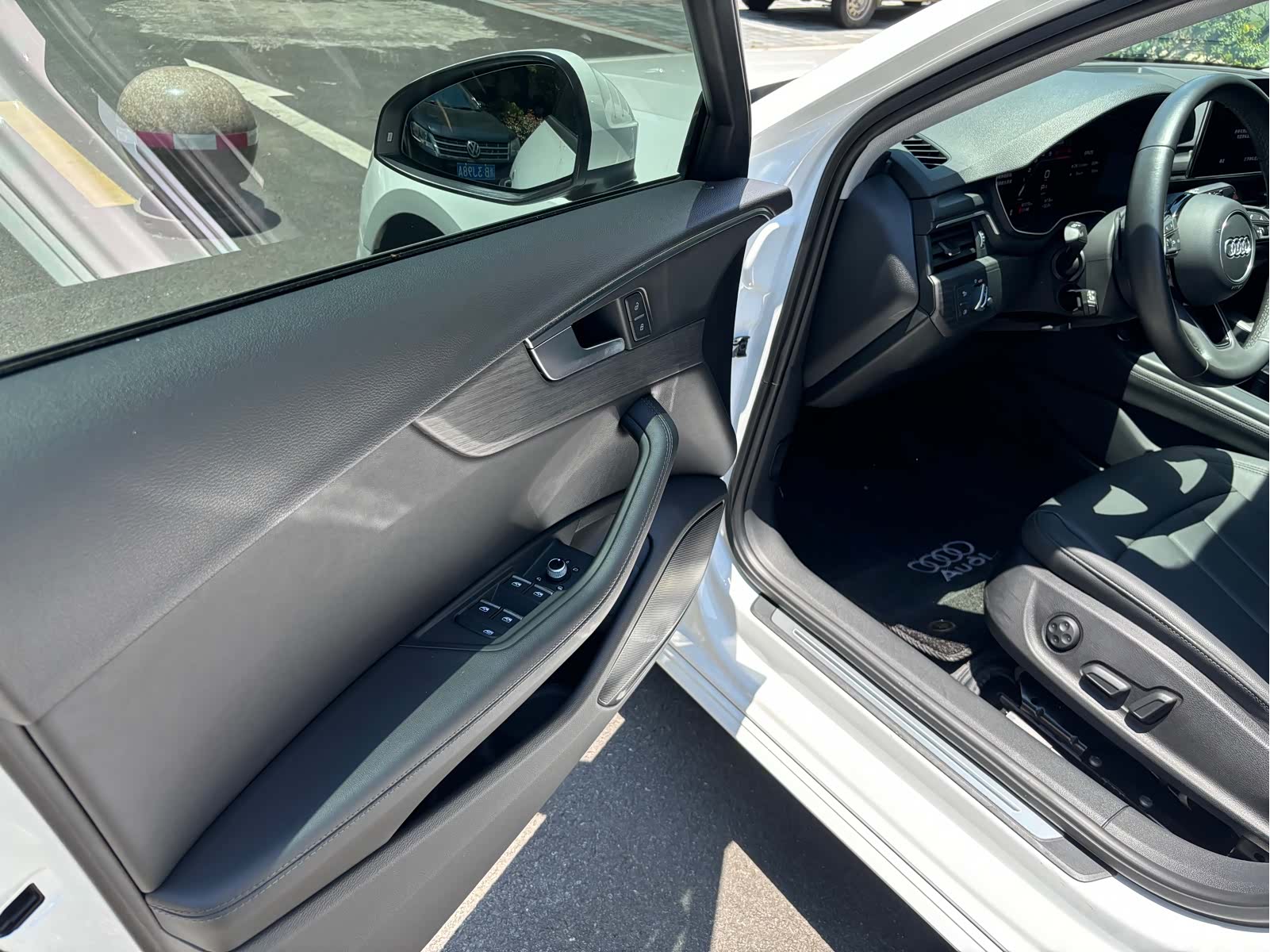 Audi A4L, 2022 4