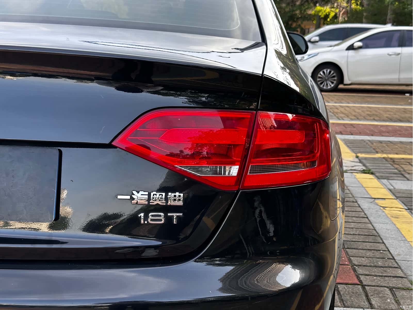 Audi A4L, 2011 8